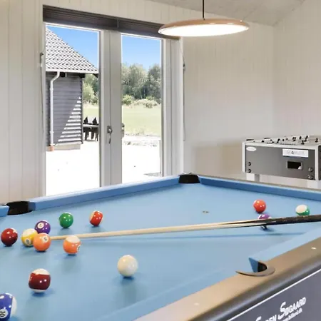 בית נופש Villavilla 403 - Rabylille Strand, Lollandfalster סטגה